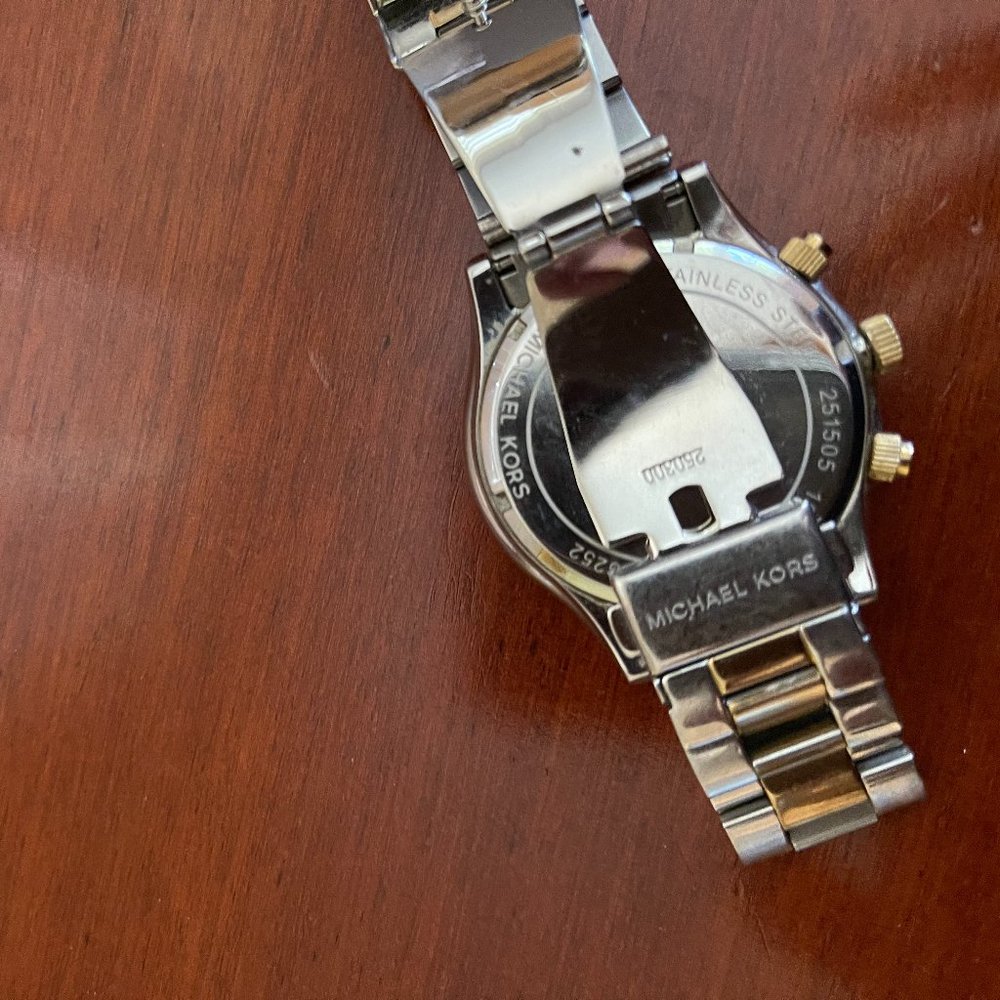 Michael Kors Women's Chronograph Bracelet Watch - Picture 3 of 4